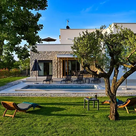Zanetta By Interhome Tatil Evi *