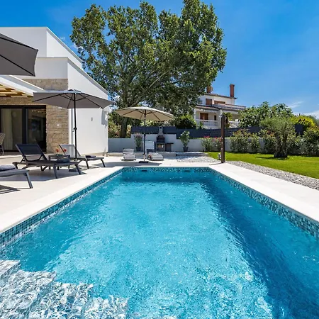 Zanetta By Interhome Tatil Evi
